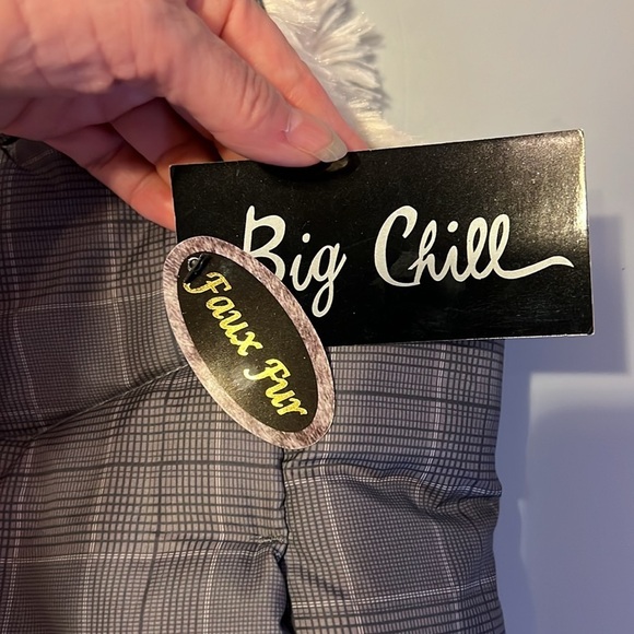 NWT Big Chill Plaid Faux Fur Vest Large - Picture 6 of 9